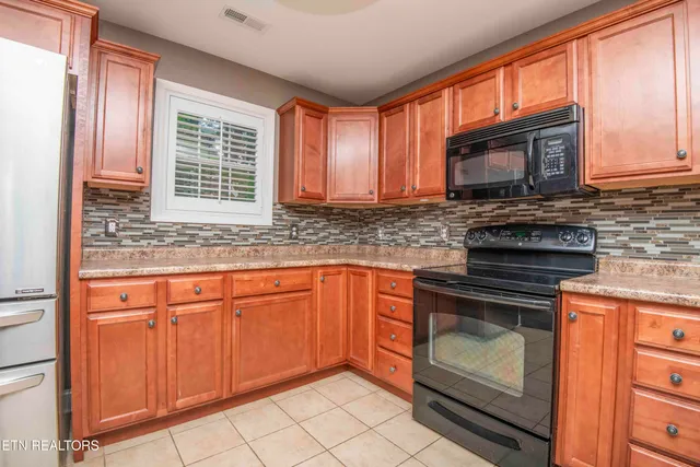 $386,000 | 1440 Hazelgreen Way, Knoxville, TN 37912