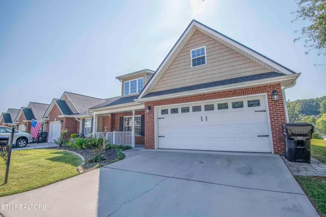 $386,000 | 1440 Hazelgreen Way, Knoxville, TN 37912