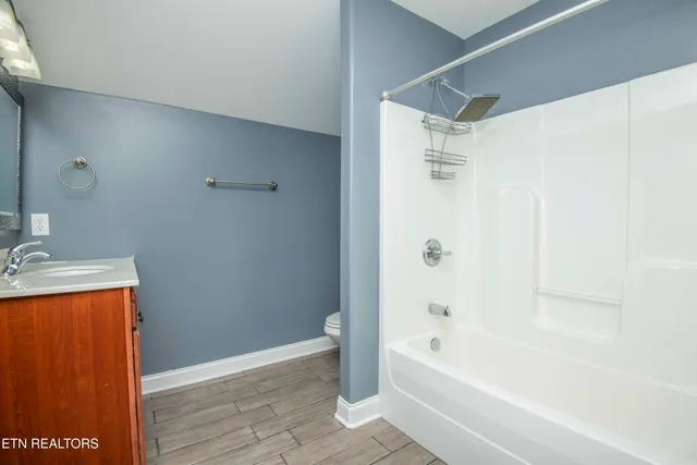 $386,000 | 1440 Hazelgreen Way, Knoxville, TN 37912