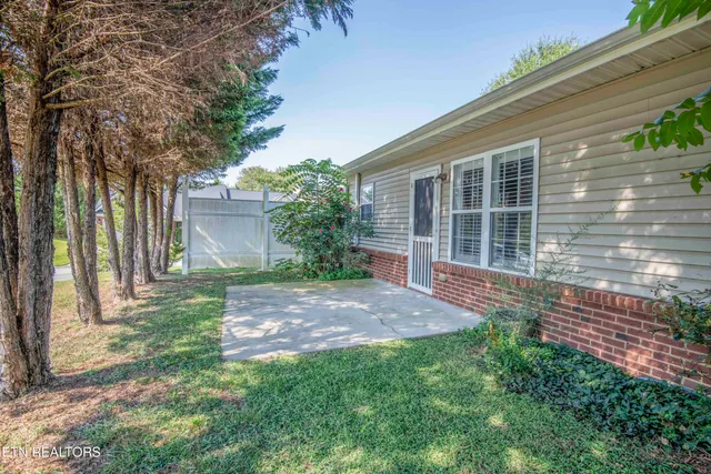 $386,000 | 1440 Hazelgreen Way, Knoxville, TN 37912