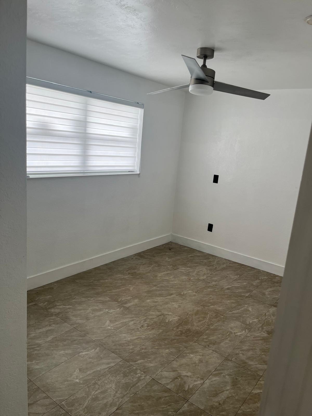 20510 Southwest 115th Road Miami, FL 33189 - Photo 11 of 25 3 cuarto