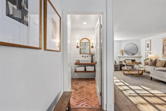 $1,525,000 | 1714 Hicks Street, Oceanside, CA 92054