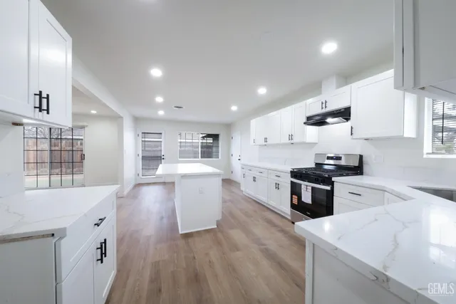 $429,900 | Undisclosed Address, Bakersfield, CA 93308