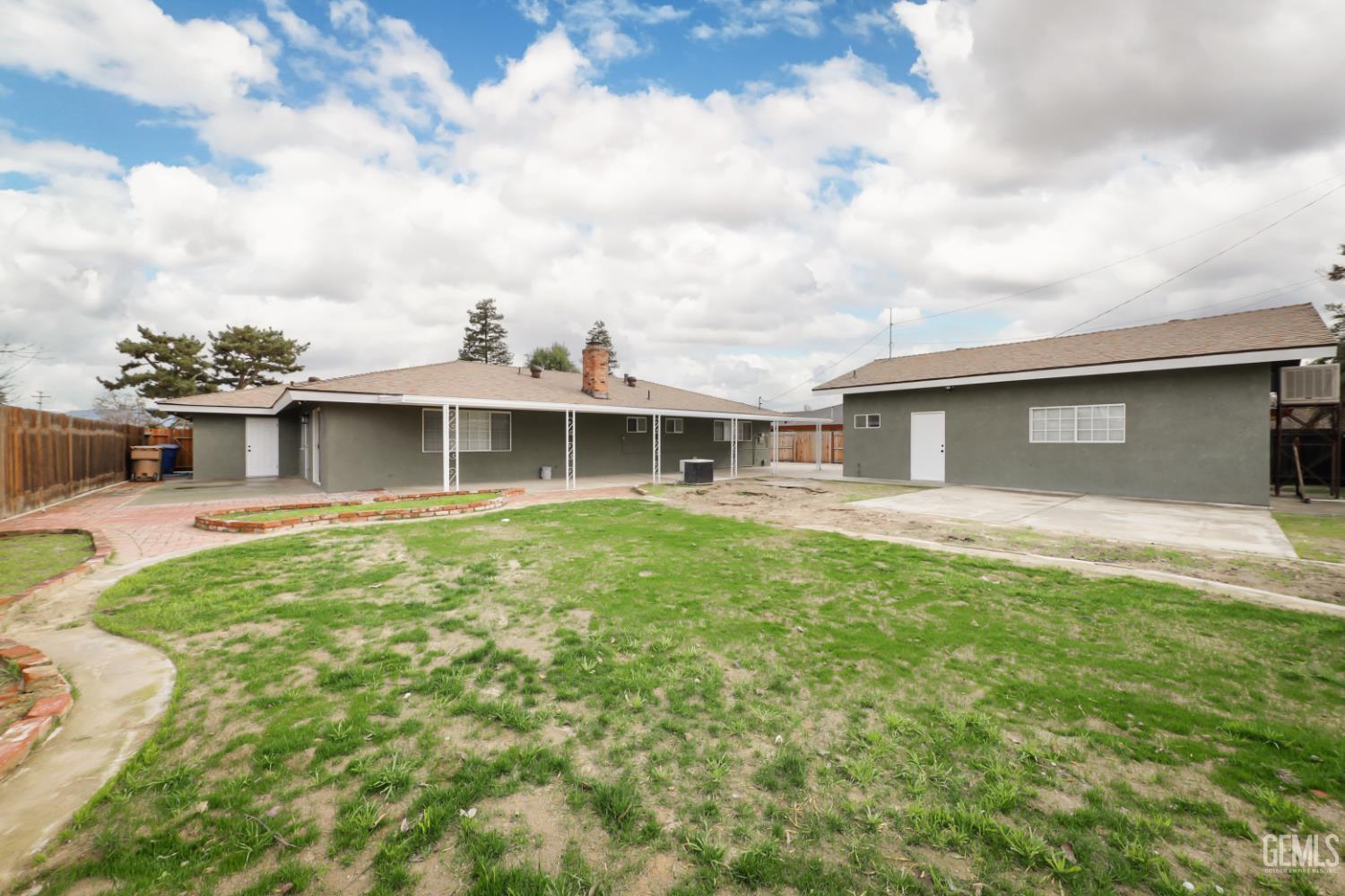 Undisclosed Address Bakersfield, CA 93308 - Photo 38 of 43