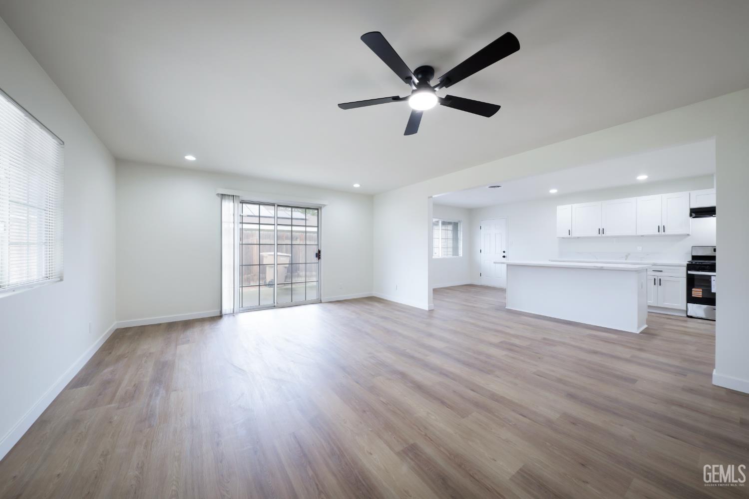 Undisclosed Address Bakersfield, CA 93308 - Photo 5 of 43