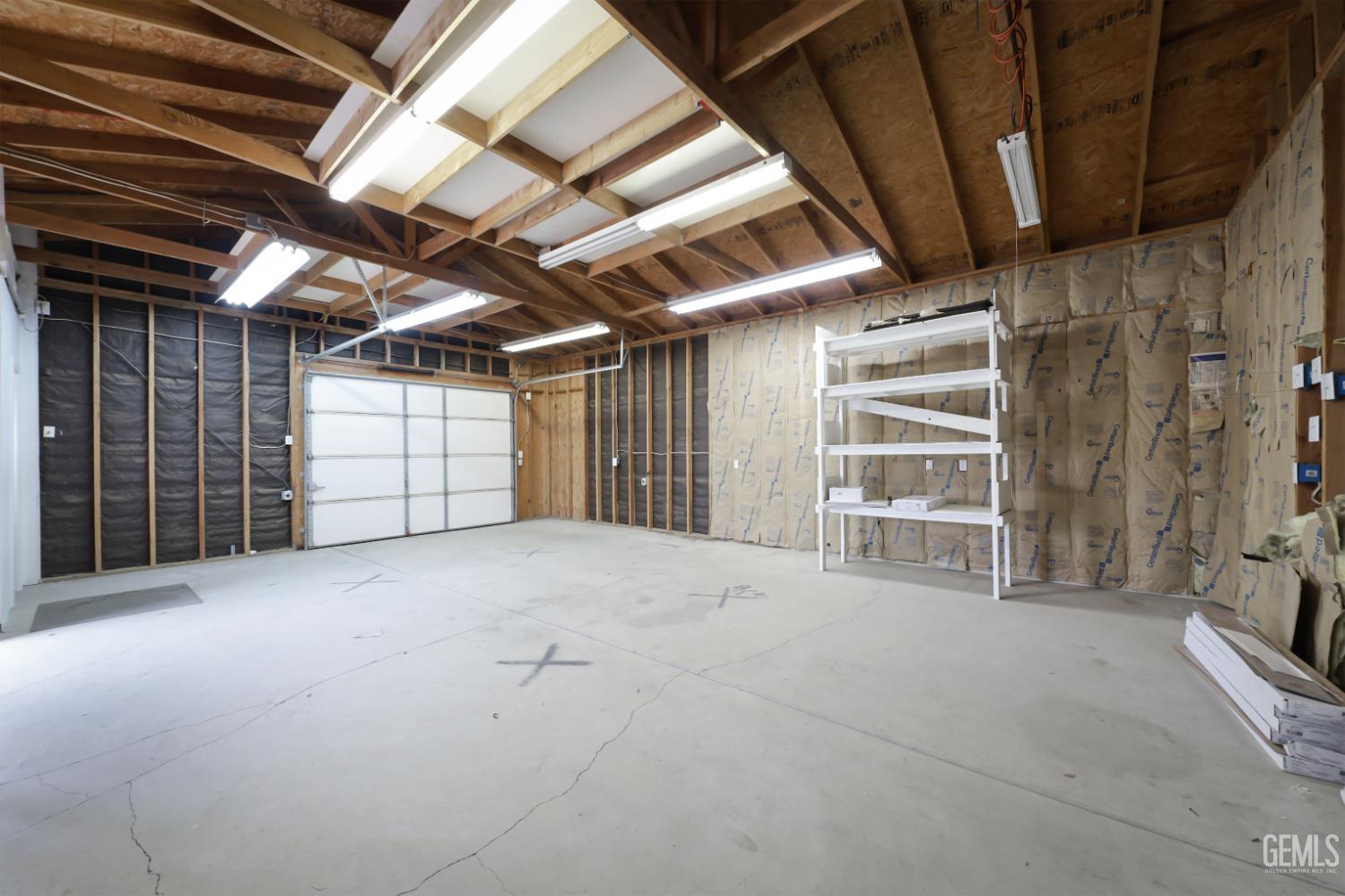 Undisclosed Address Bakersfield, CA 93308 - Photo 7 of 43