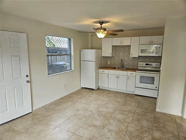 $1,450 | 655 7th Avenue North, Unit 3, St. Petersburg, FL 33701