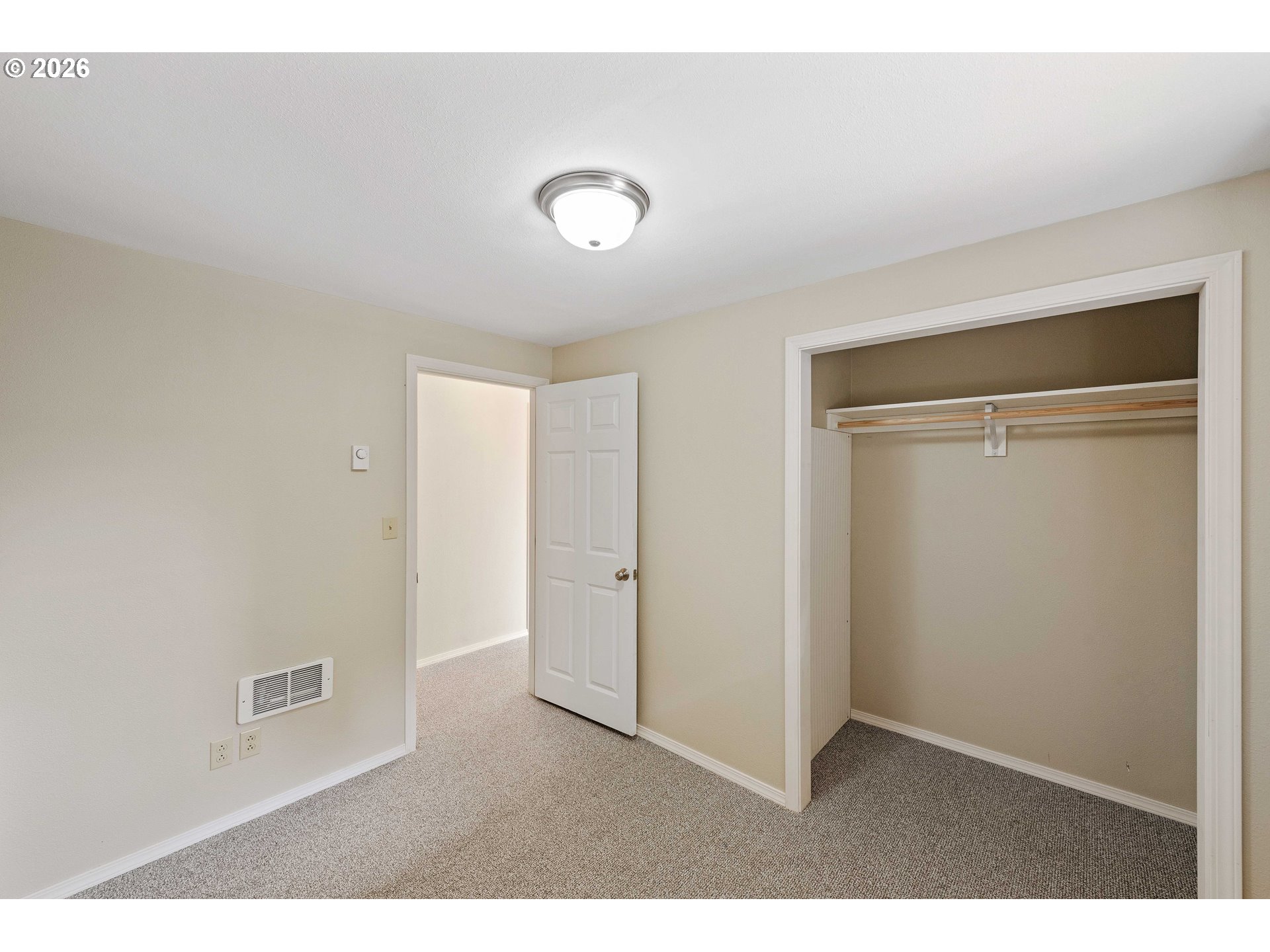 2912 Stanton Avenue North Bend, OR 97459 - Photo 20 of 39