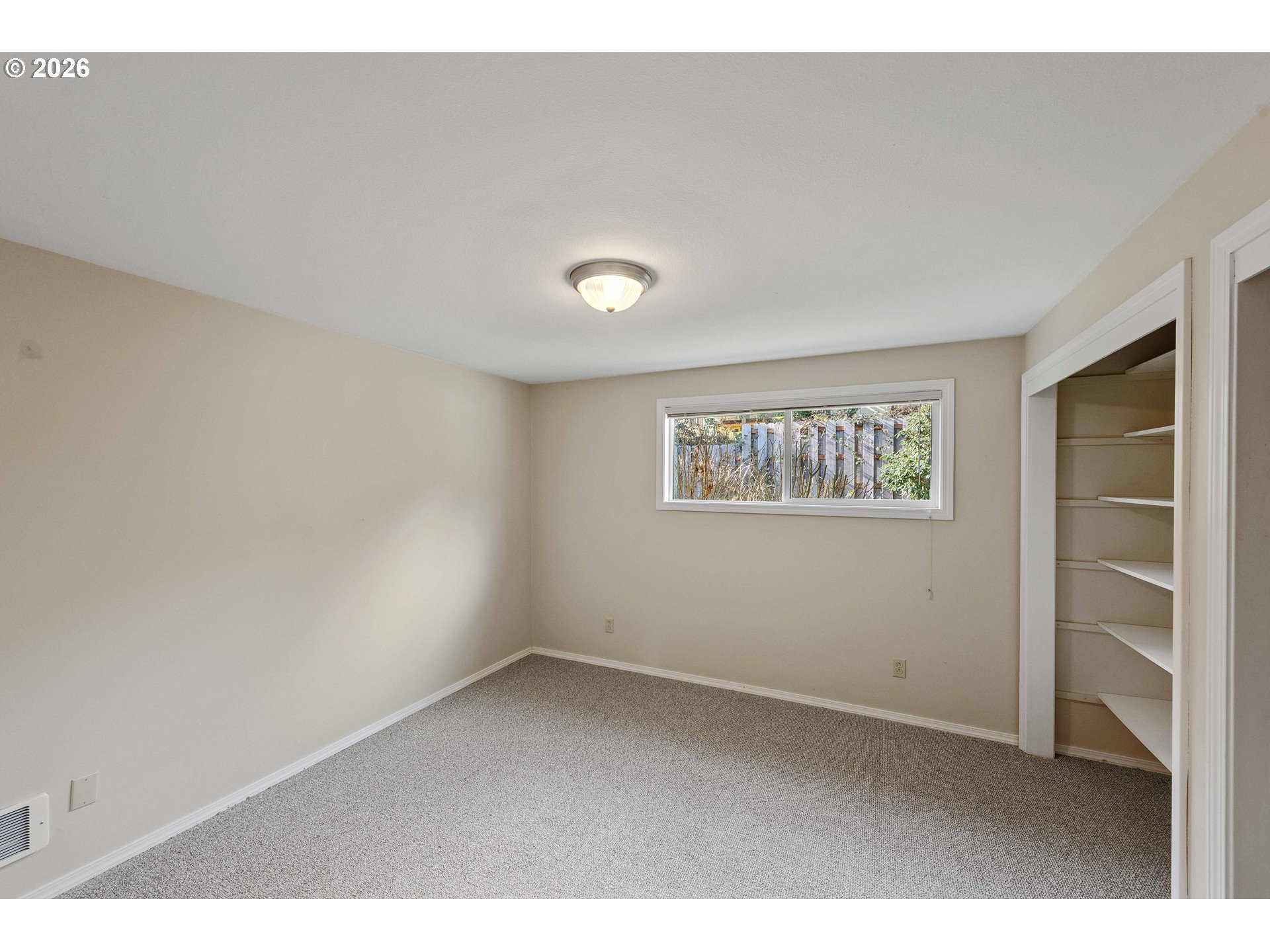 2912 Stanton Avenue North Bend, OR 97459 - Photo 25 of 39