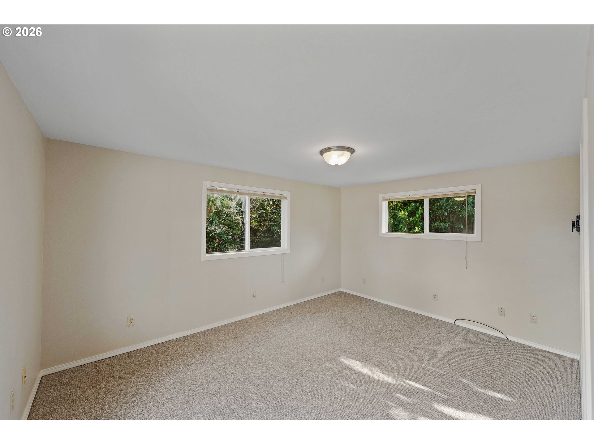 2912 Stanton Avenue North Bend, OR 97459 - Photo 27 of 39