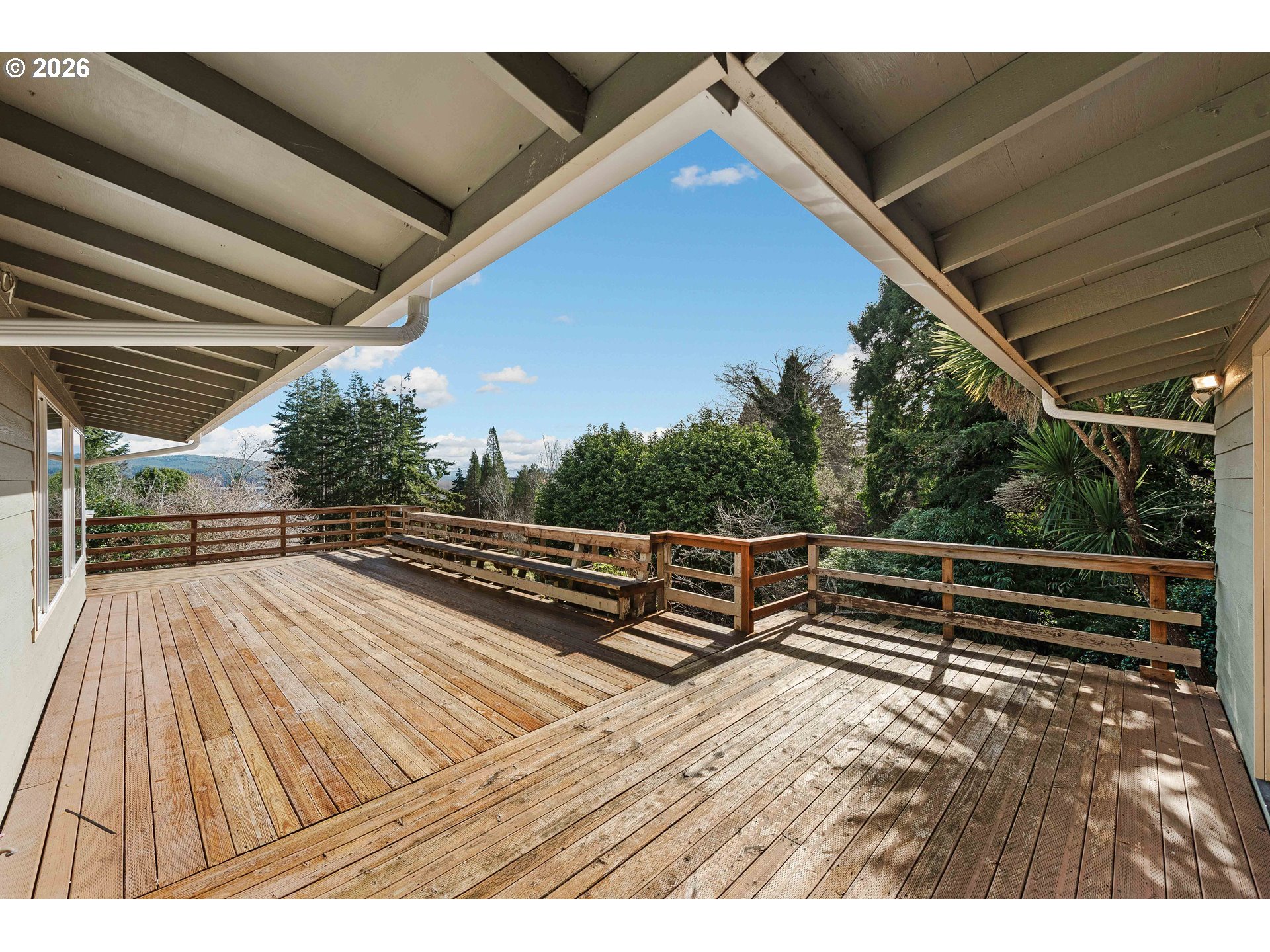 2912 Stanton Avenue North Bend, OR 97459 - Photo 32 of 39