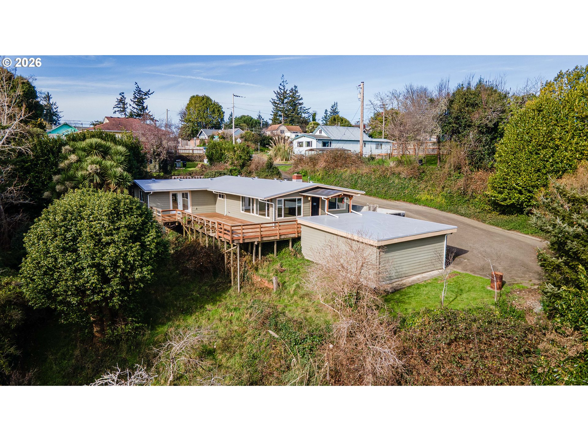 2912 Stanton Avenue North Bend, OR 97459 - Photo 39 of 39