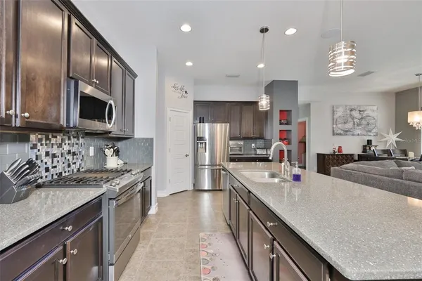 $635,000 | 6707 Park Strand Drive, Apollo Beach, FL 33572