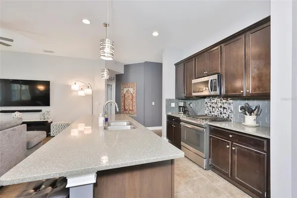 $635,000 | 6707 Park Strand Drive, Apollo Beach, FL 33572