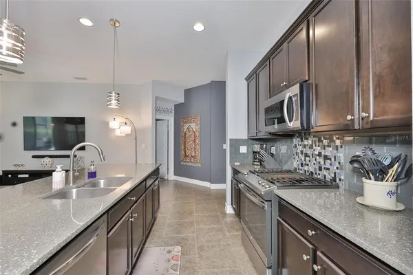 $635,000 | 6707 Park Strand Drive, Apollo Beach, FL 33572