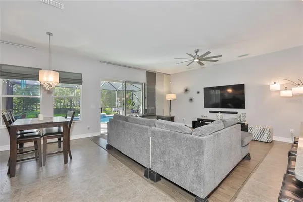$635,000 | 6707 Park Strand Drive, Apollo Beach, FL 33572