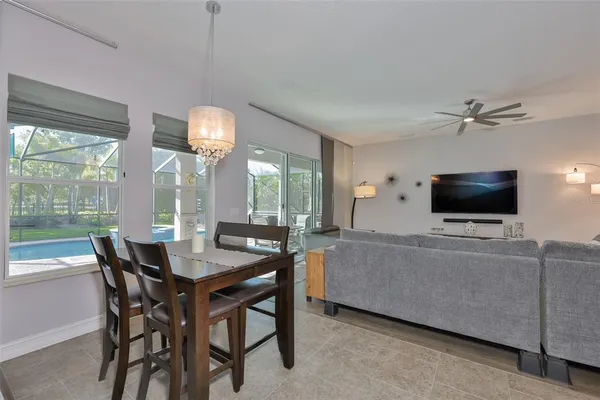 $635,000 | 6707 Park Strand Drive, Apollo Beach, FL 33572