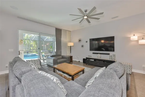 $635,000 | 6707 Park Strand Drive, Apollo Beach, FL 33572