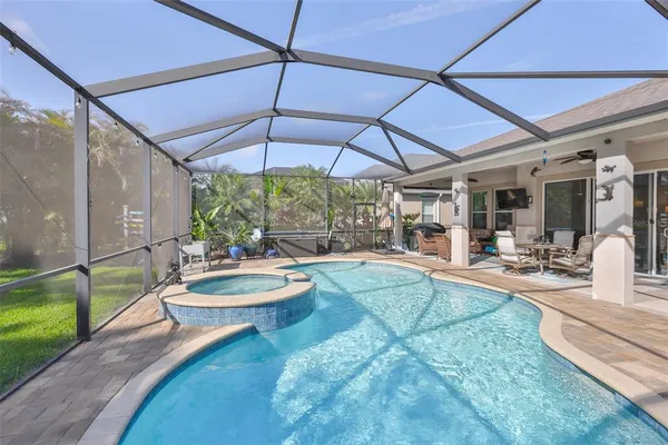 $635,000 | 6707 Park Strand Drive, Apollo Beach, FL 33572