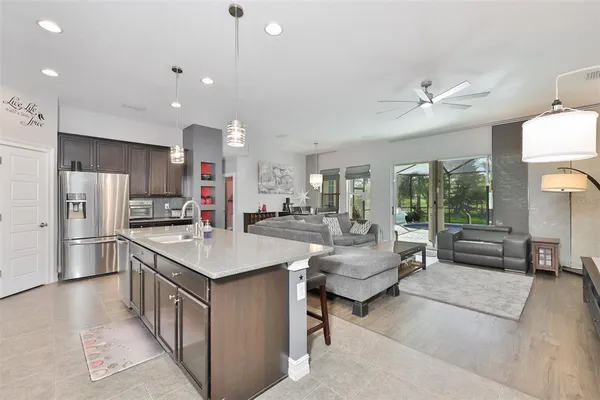 $635,000 | 6707 Park Strand Drive, Apollo Beach, FL 33572