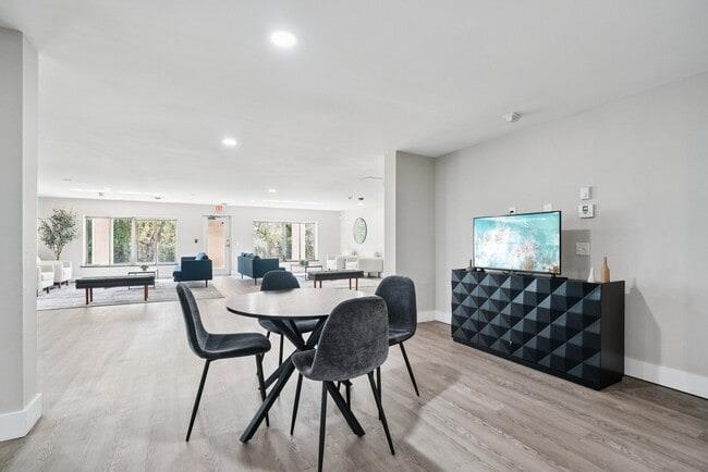 1132 Morraine View Drive Madison, WI 53719 - Photo 11 of 29