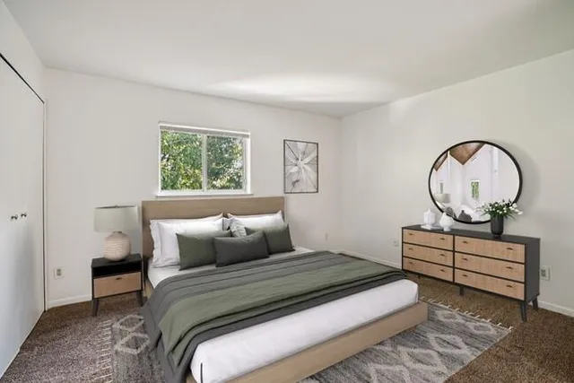 $1,350 | 1132 Morraine View Drive, Madison, WI 53719