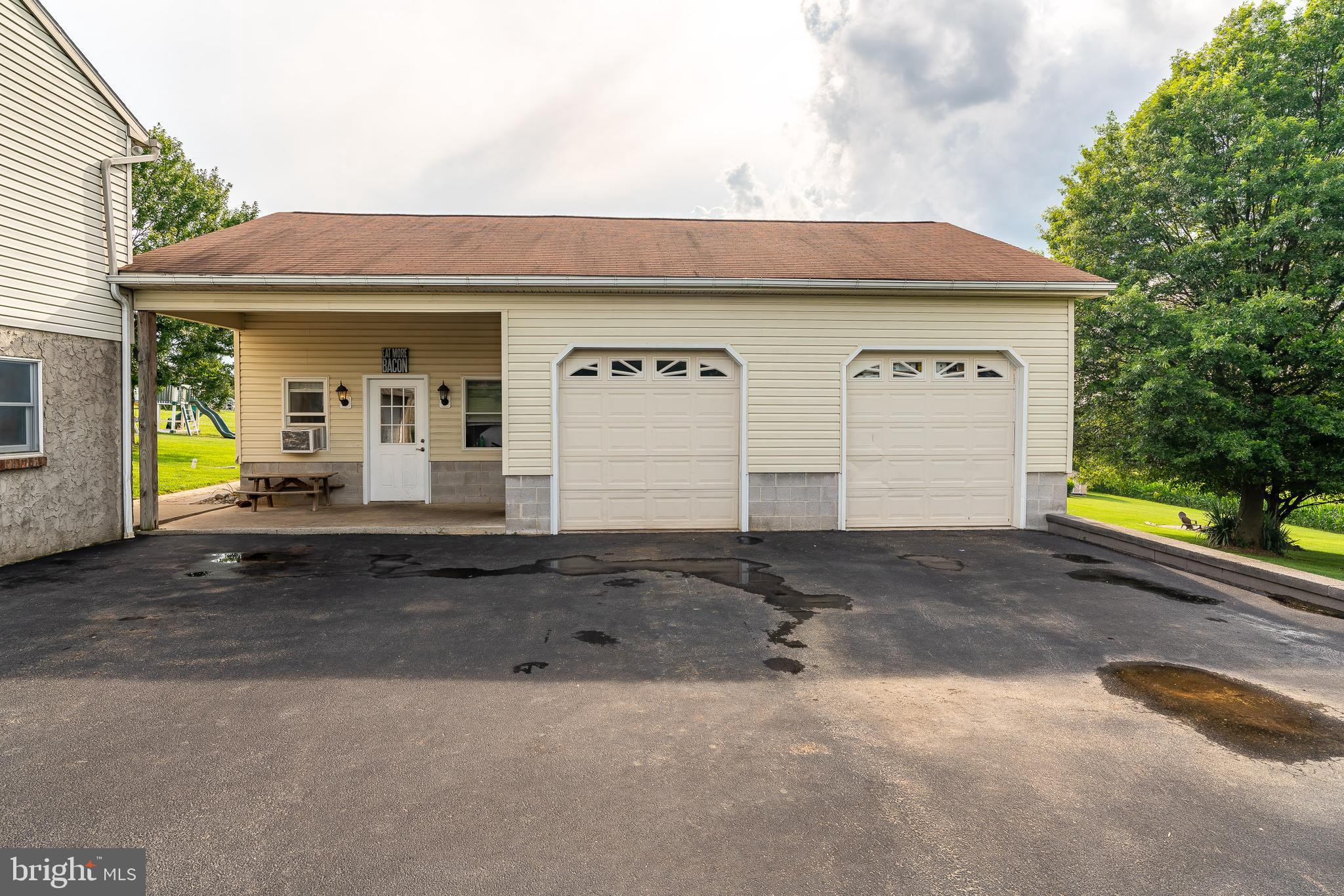 206 Hilldale Road Pequea, PA 17565 - Photo 3 of 41 2 Car Heated Garage w/ Workshop