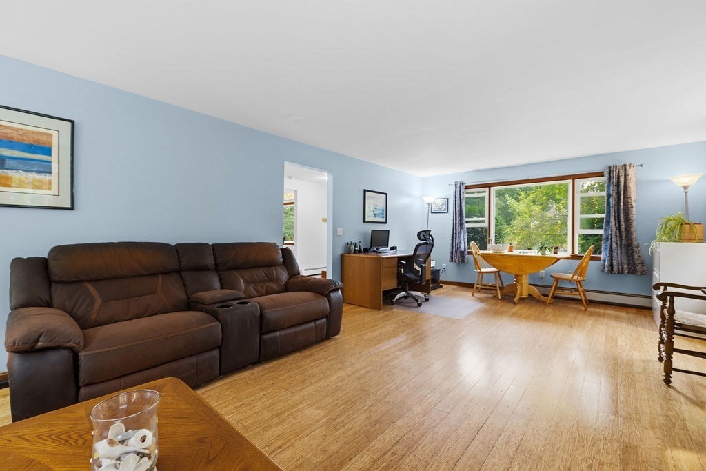 33 Woodland Road Rochester, MA 02770 - Photo 27 of 41 Gallery Image 27