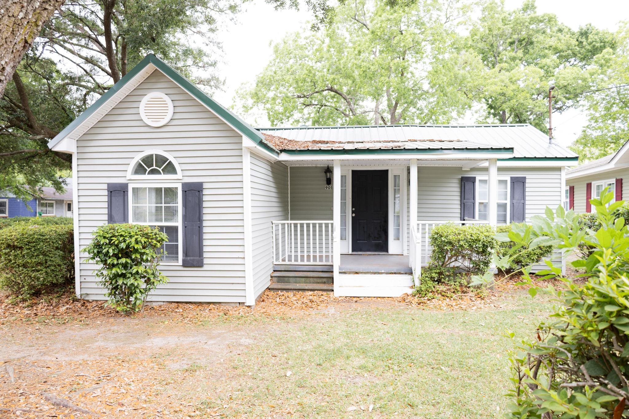 901 Palm Street Georgetown, SC 29440 - Photo 1 of 35 Gallery Image 1