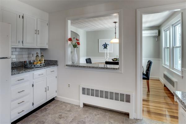 4 Pleasant Road Wilmington, MA 01887 - Photo 5 of 24 Gallery Image 5