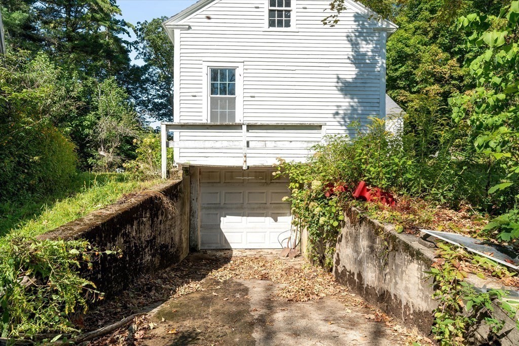 160 Hall Road Winchendon, MA 01475 - Photo 15 of 35 a view of a back yard of the house