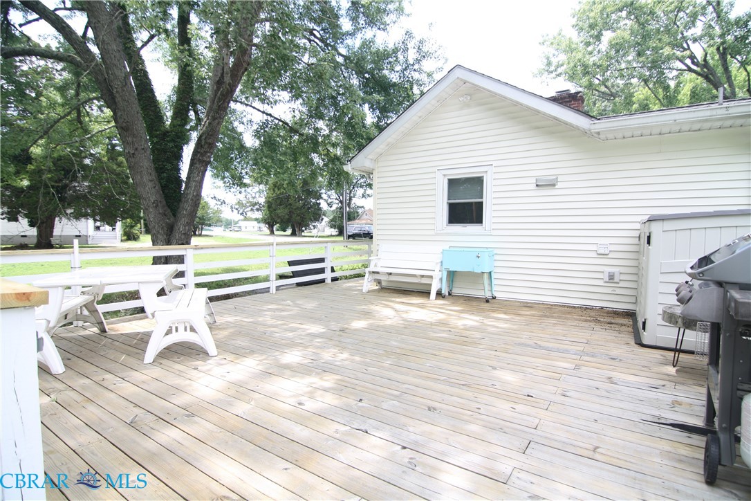 749 Johns Neck Road Weems, VA 22576 - Photo 10 of 43