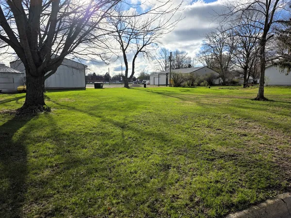 $10,000 | 111 Birch Street, Prophetstown, IL 61277