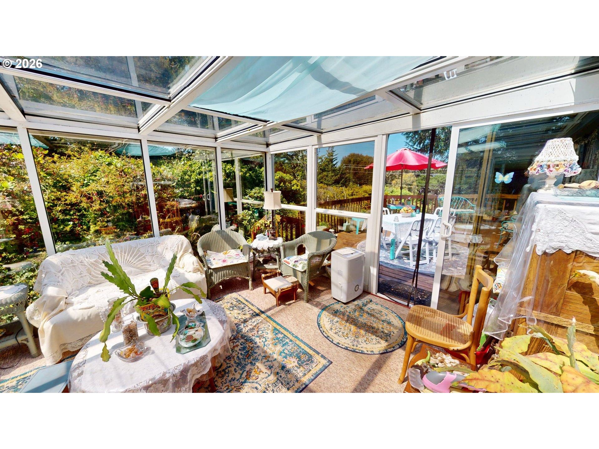 95010 Greggs Creek Road Gold Beach, OR 97444 - Photo 27 of 34 Solarium