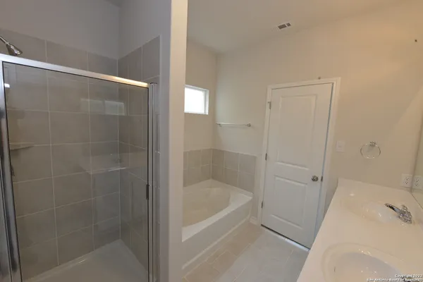 $2,300 | 4626 Chalk Flats, San Antonio, TX 78253