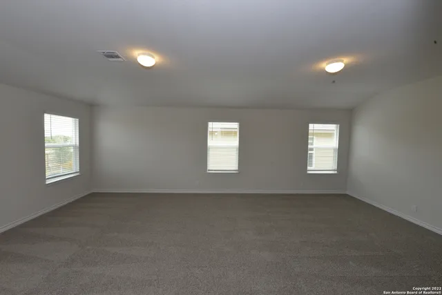 $2,400 | 4626 Chalk Flats, San Antonio, TX 78253