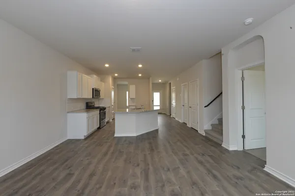 $2,300 | 4626 Chalk Flats, San Antonio, TX 78253