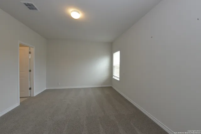 $2,400 | 4626 Chalk Flats, San Antonio, TX 78253