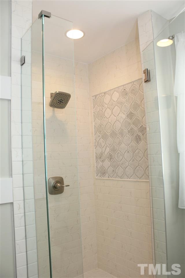 4917 Brookhurst Place Raleigh, NC 27609 - Photo 11 of 17 Gallery Image 11