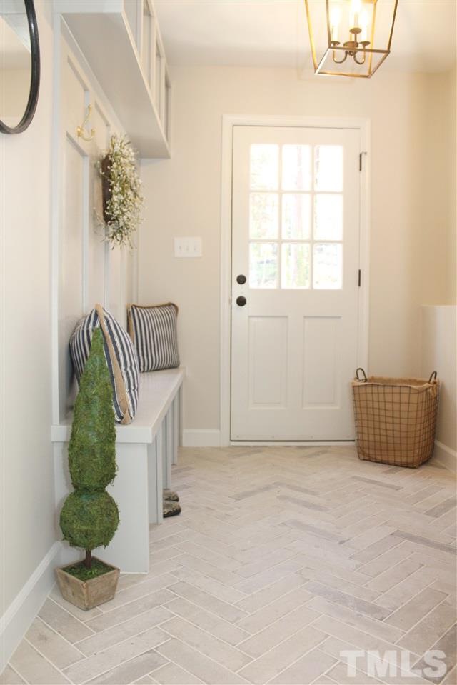 4917 Brookhurst Place Raleigh, NC 27609 - Photo 13 of 17 Gallery Image 13