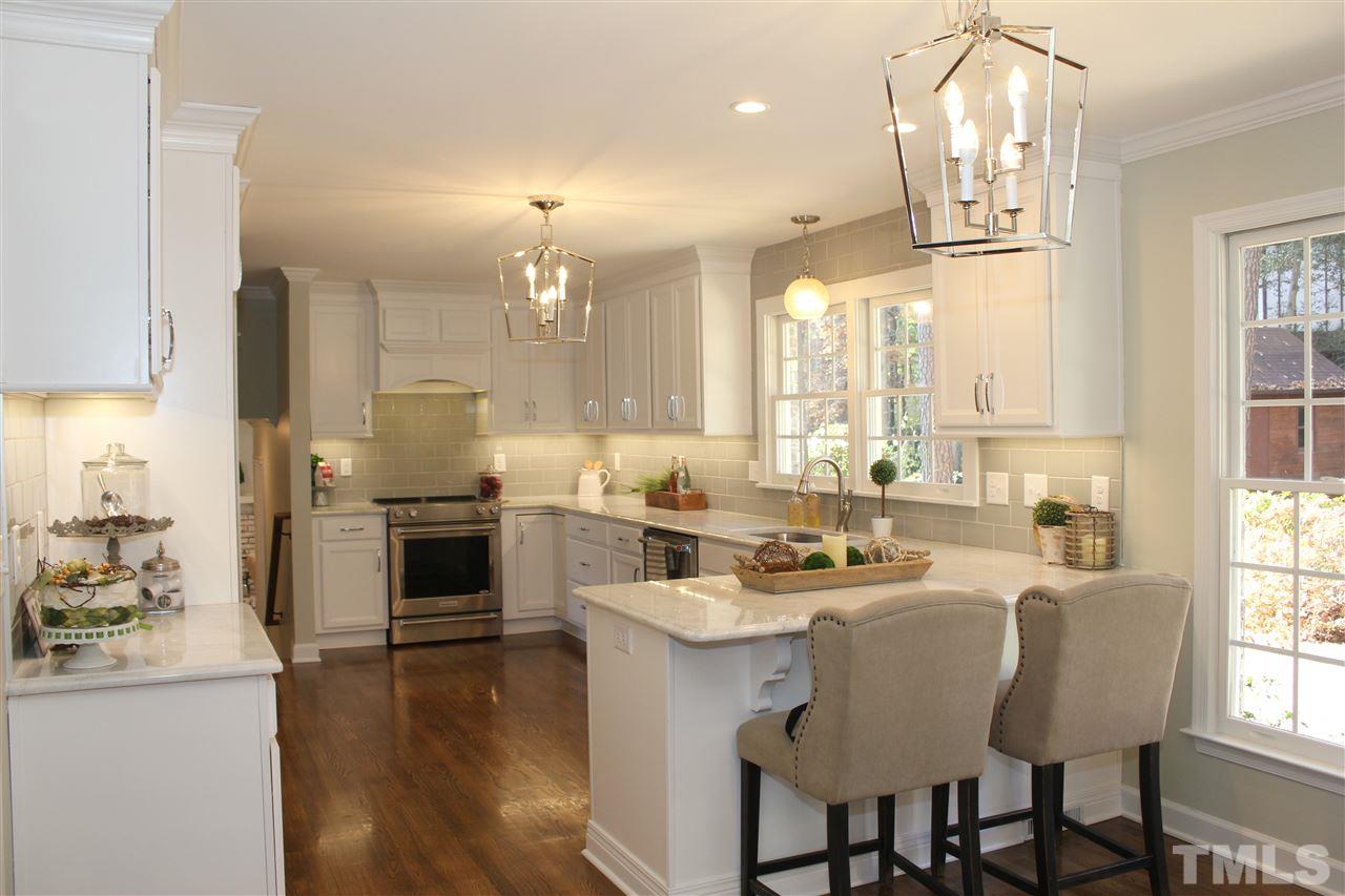 4917 Brookhurst Place Raleigh, NC 27609 - Photo 3 of 17 Gallery Image 3