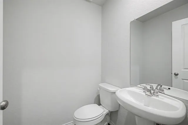 $2,150 | 213 Arbor Court, Granbury, TX 76048