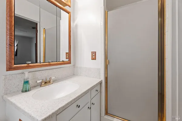 $420,000 | 1242 Poplar Avenue, Willits, CA 95490