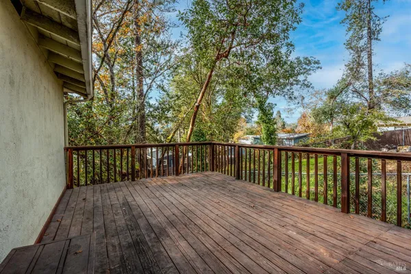 $420,000 | 1242 Poplar Avenue, Willits, CA 95490