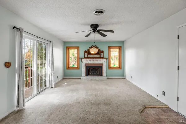 $420,000 | 1242 Poplar Avenue, Willits, CA 95490