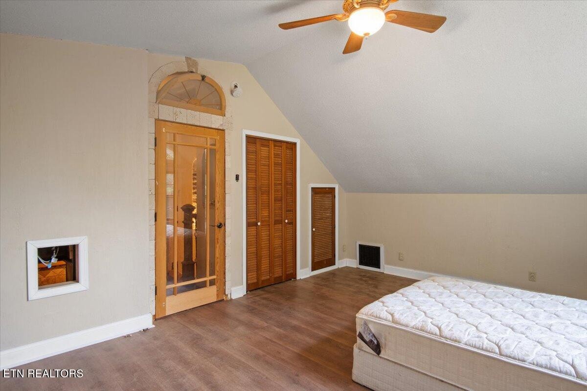 103 Baltimore Drive Oak Ridge, TN 37830 - Photo 24 of 45 Gallery Image 24