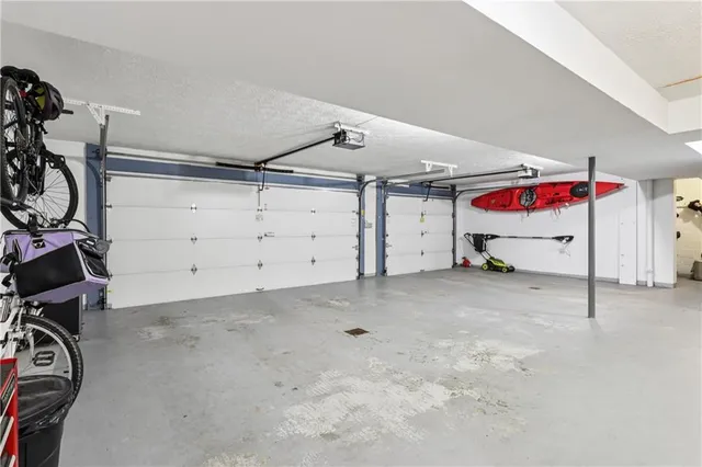 a picture of a bench in front of a mirror