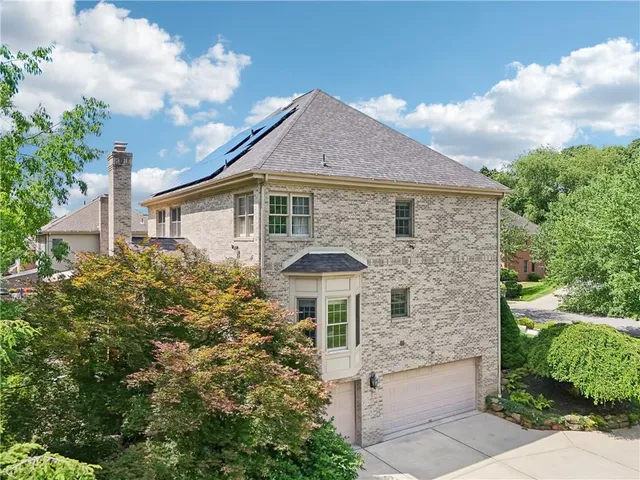 $3,800 | 403 Worth Court, Cranberry Township, PA 16066