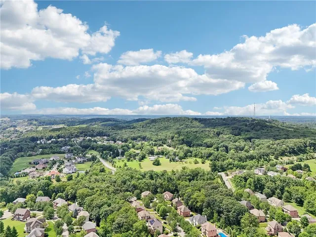 $3,800 | 403 Worth Court, Cranberry Township, PA 16066