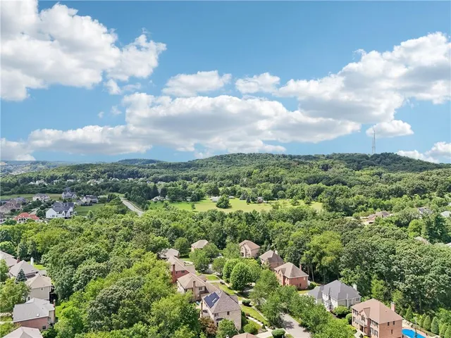 $3,800 | 403 Worth Court, Cranberry Township, PA 16066